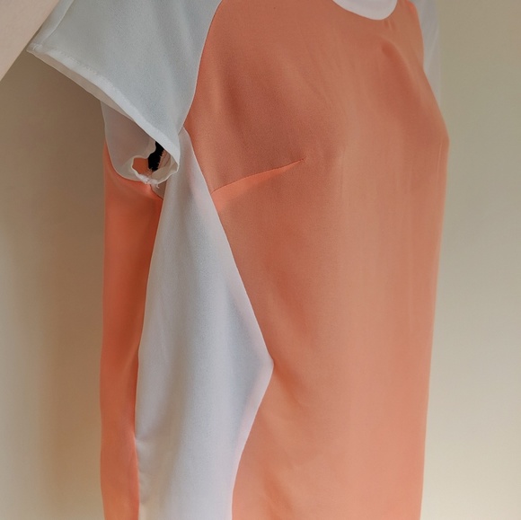 $5 SALE Peach & Ivory Short Sleeve Top, XS, S, Mossimo, Target - Picture 4 of 6